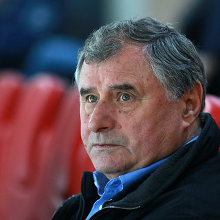 Бывший тренер сборной России сравнил размер пенсий в стране с милостыней Бышовец, России, Александр, Тихонов