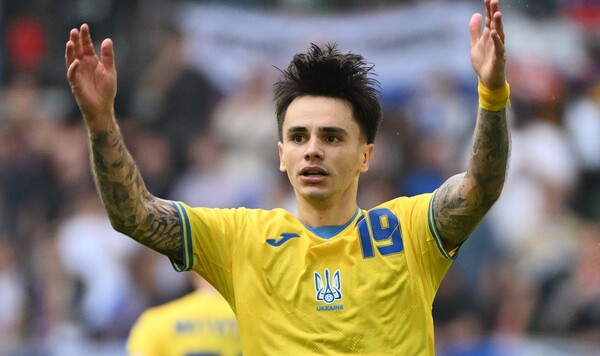 Осталось три дня. Амбициозный клуб изо всех сил старается купить Шапаренко Трабзонспор, Шапаренко, Динамо, Сикана