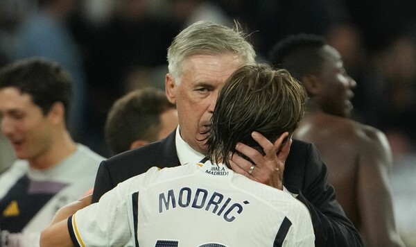 У Анчелотти и Переса произошел спор относительно легенды. Известны детали Модрич, Реала, Анчелотти, Переса