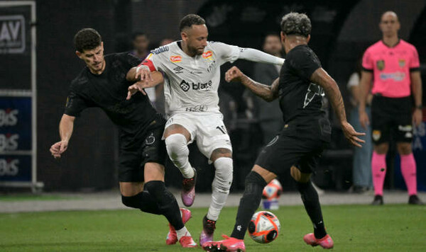 У Депая асисст, а как сыграл Неймар? Сантос проиграл Коринтиансу в Бразилии Сантос, Коринтианс, Неймар, Бразилии, Альберто