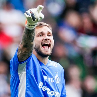 Вратарь «Динамо» рассказал о покупке ведра для охлаждения шампанского за 300 тысяч рублей Лещук, Динамо, Могу, Если