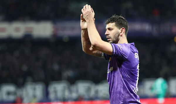 Экс-звезда Динамо получил повестку и ушел в армию. Вчера он играл матч Австрии, Динамо, Аустрию, Драгович, Александар