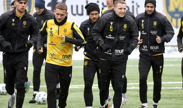 Украину, Словении, Руха, Премьер