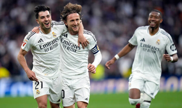 Реал, Жироны, Испании