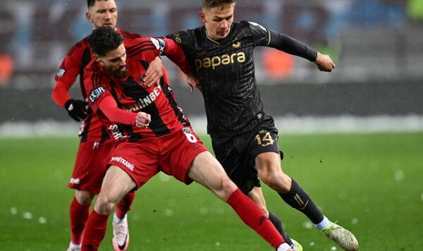 «Новый опыт». Сикан сменил позицию в Трабзонспоре. Украинец все объяснил Трабзонспоре, Сикан, Даниил, Гюнеш, Турции