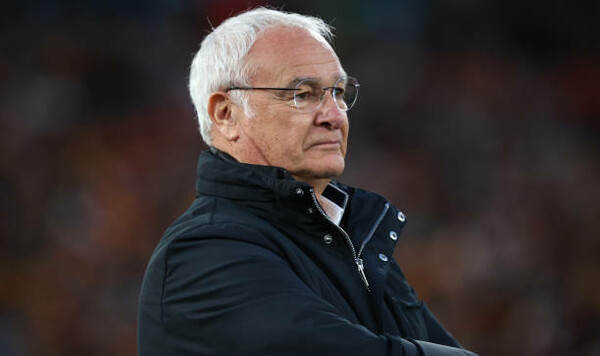 Комо, Довбик, Раньери, Победа, Фабрегасу