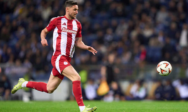 Олимпиакос, Греции, Чикиньо