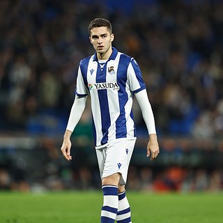 В испанском клубе оценили информацию о проблеме россиянина Захаряна с въездом в Британию Захарян, Сосьедад, Манчестер, Реал