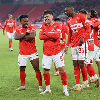 Зенит, Спартак