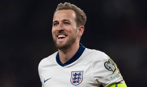 Кейн и Клозе имеют одинаковое количество голов на международной арене Клозе, Кейн, Латвии, Гарри, Англии