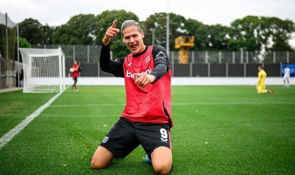 Степанов, Украины, Мельгоса, Артем