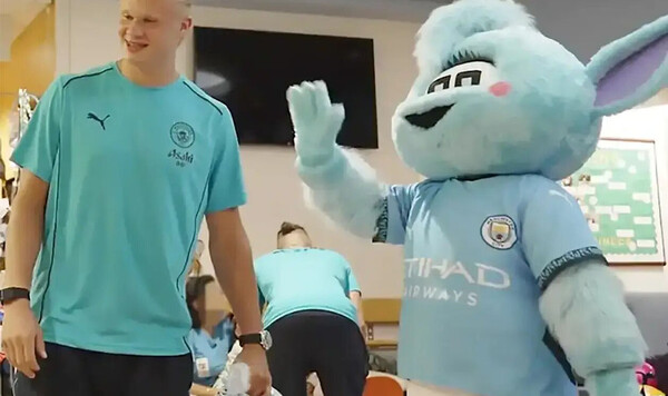 Холанд, Сити