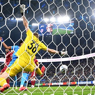 Болельщики вновь скандировали «"Зенит" — позор российского футбола» на матче РПЛ Зенит, Локомотив, Спартака, Москве