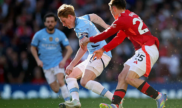 Англии, Арсенал, Форест, Челси, Ньюкасл