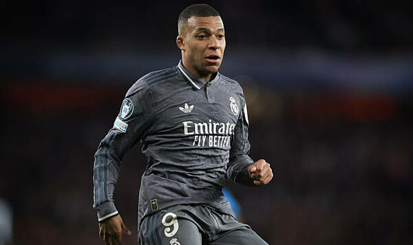 Мбаппе после позора с Арсеналом требует у Переса трансфер звезды Франции Арсенал, Вильям, Салиба, Переса