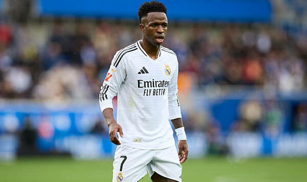 Реал выбрал звезду, которая заменит Винисиуса. Он забил 44 гола за сезон Винисиус, Дьекереш, Виктор, Transfermarkt