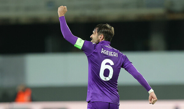 Юбилейное число. Фиорентина снова сыграет в полуфинале еврокубка. Фиорентина, Севилье, Лиги, Кубка, Барселоне