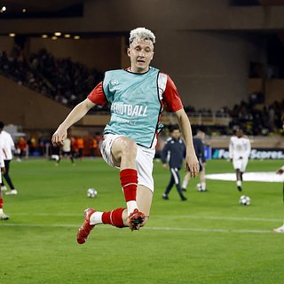 Головин посетовал на футбольный беспредел в Сибири Головин, Монако, Администрации