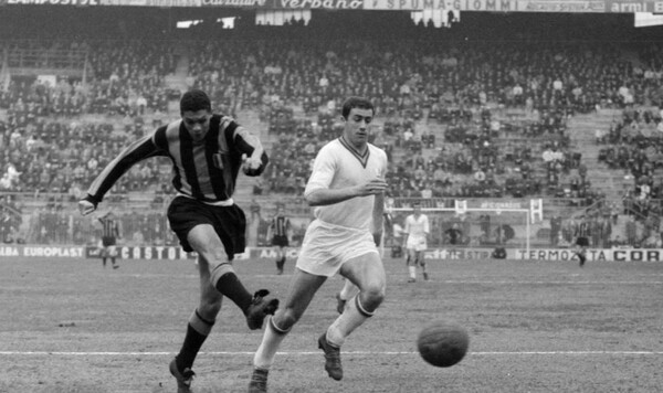 Конкурировал с Гаринчей. Умер звездный бразилец миланского Интера Интер, Коста, Италии, Милан, Бразилии