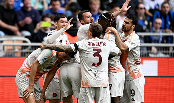 Фиаско Интера. Рома и Довбик добыли сенсационную победу над лидером Серии А Рома, Интер, Эмполи, Довбик, Суле