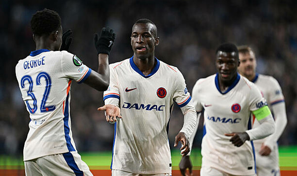 Челси принял важное решение по двум дорогостоящим трансферам Кайседо, Милевский, Мудриком, Мойсеса, Фернандеса