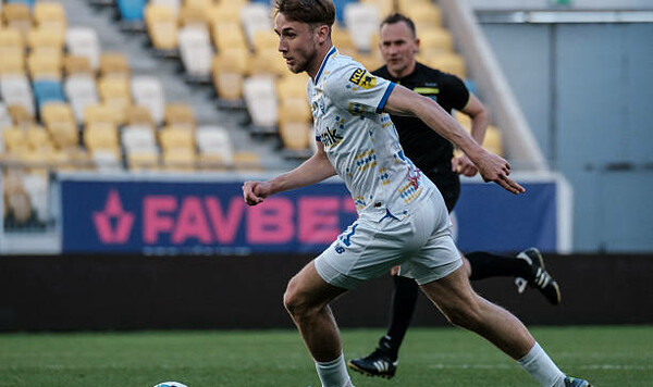 Несколько английских команд заинтересованы в трансфере форварда Динамо Ванат, Флетчер, Динамо, Премьер, Англии