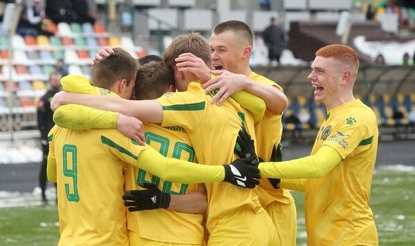 Диназ, Нива, Чернецкий, Кириченко, Украины