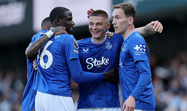 Первый в сезоне. Миколенко забил гол в матче АПЛ Фулхэма, Виталия, Миколенко