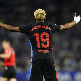 «Барселона» досрочно стала чемпионом Испании Испании, Барселона, Реал