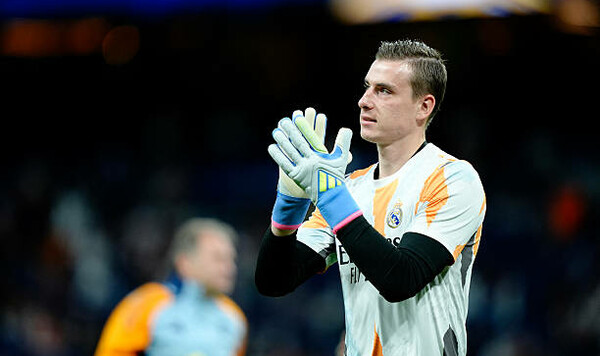 Хаби Алонсо принял решение о будущем Лунина в Реале Лунин, Реал, Алонсо, Кепу