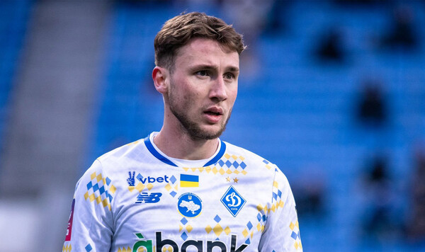 Динамо, Ванат, Лидс, Юнайтед