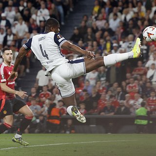 Лигу, Европы, Юнайтед, Тоттенхэм, Манчестер