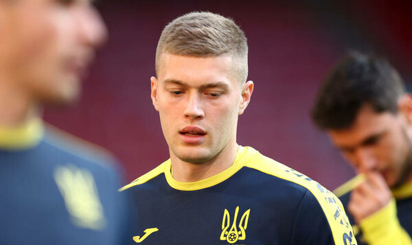 Довбик, Ромы, Украины, Артем