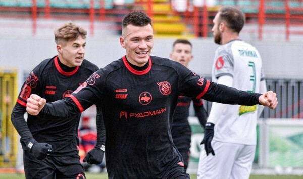 Канаде, Украины, Твердохлеб, Зеландии