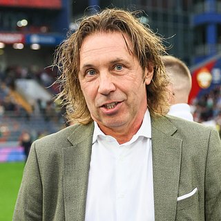 Спартак, России, Мостовой