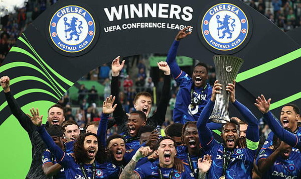 Челси, Бетис, Палмер, Марески, Лиги