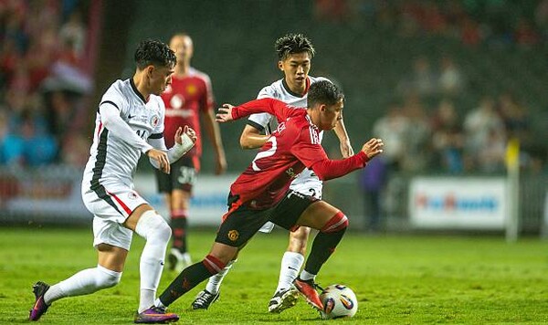 Гонконг, Юнайтед, Манчестер, Красных, Джуниньо