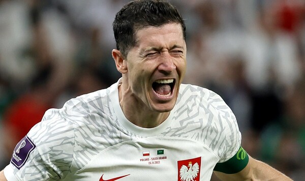 Ямаля, Левандовски, Роберта