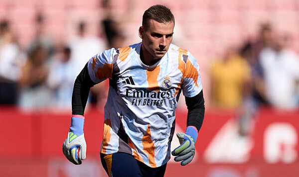 Завоевать доверие Алонсо? Лунин показал, как готовится к новому сезону Лунин, Алонсо, Реала, Клубного