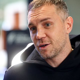 Дзюба, Акрона