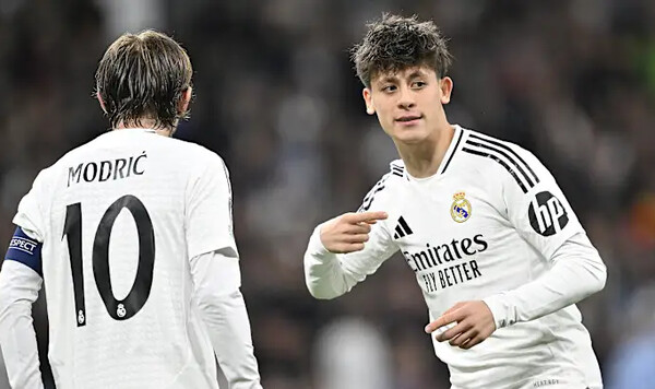 Модрич, Гюлер, Реала, Арда