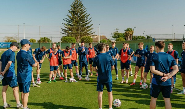 Украины, Евро, Словакии, Дании, Нидерландов