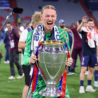 Макрон, Лиге, Лиги