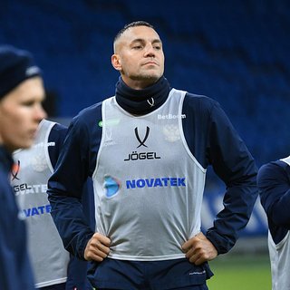 Дзюбы, Карпин, России, Пока