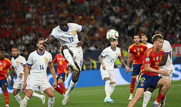 Франция установила сразу несколько антирекордов в матче против Испании Франции, Испании, Бельгии, Англии