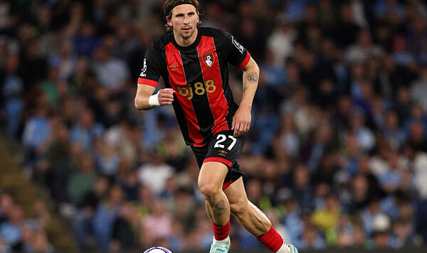 Забарный, Борнмут, Динамо, Керкез, Милош