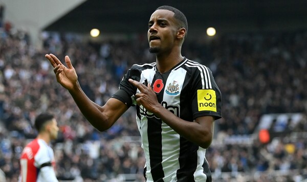 Барселона, Исак, Роберту, Левандовски