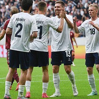 Итальянский политик назвал способ наладить отношения с Россией России, Хиддинк, Сначала, Международной