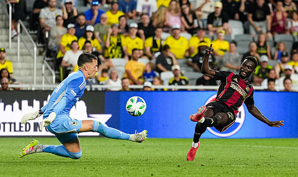 Чеберко помог победить Коламбусу, почему не играл Синчук? Результаты MLS Коламбус, Юнайтед, Сити, Атланту, Монреаль