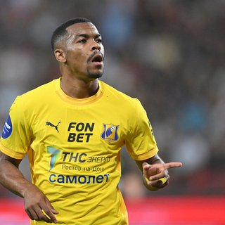 Роналдо прибыл на сборы «Ростова» Ростов, Роналдо, Валерий, Карпин